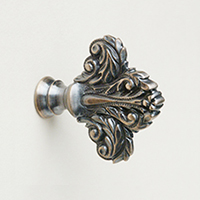Keytop style knobs