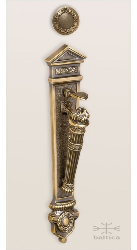 Augustus thumblatch W - antique brass -Custom Door Hardware 