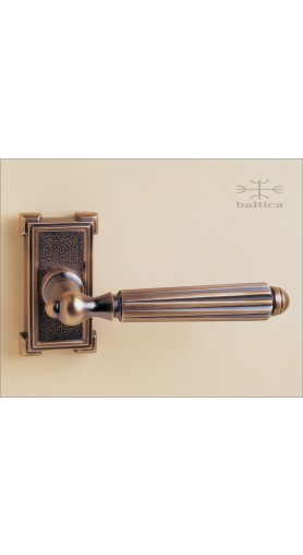 Gabriel lever & rose W 77mm | antique bronze | Custom Door Hardware 