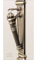 Augustus thumblatch F - antique brass - Custom Door Hardware2