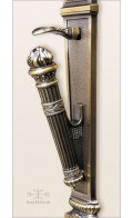 Augustus thumblatch II F - antique brass - Custom Door Hardware
