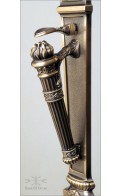 Augustus thumblatch W - antique brass - Custom Door Hardware 6 