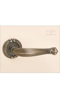 Chartres lever & rose 52mm - antique bronze - Custom Door Hardware 
