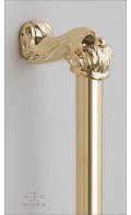 Dalia cabinet pull C - polished brass - Custom Door Hardware close-up
